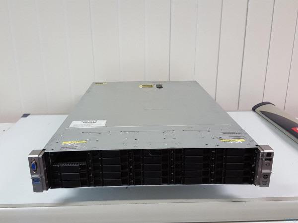 HP Proliant DL380e G8 25xSFF 2x8-Core E5-2450L 1.8GHz/32GB RAM/P420+1GB/2x460W